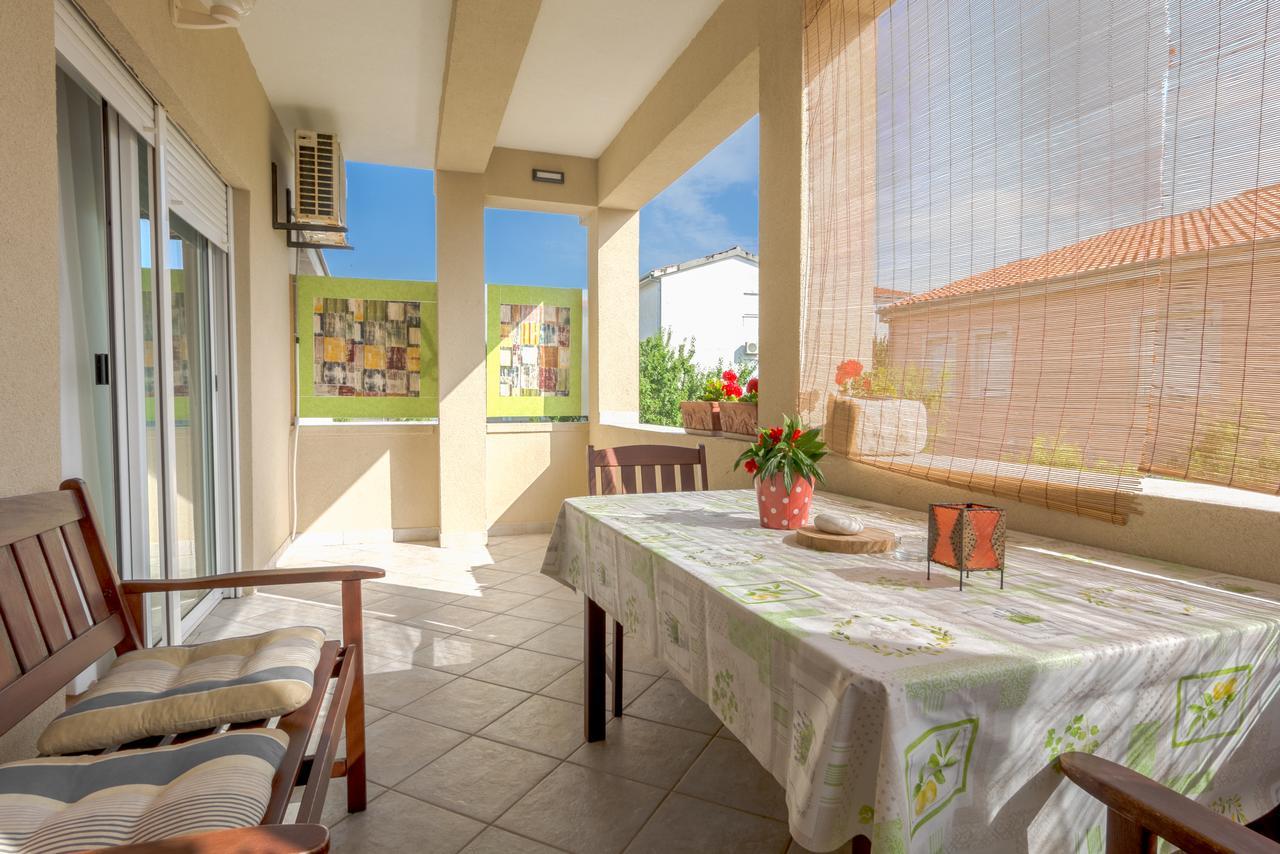 Apartment Pino Zadar Exterior photo